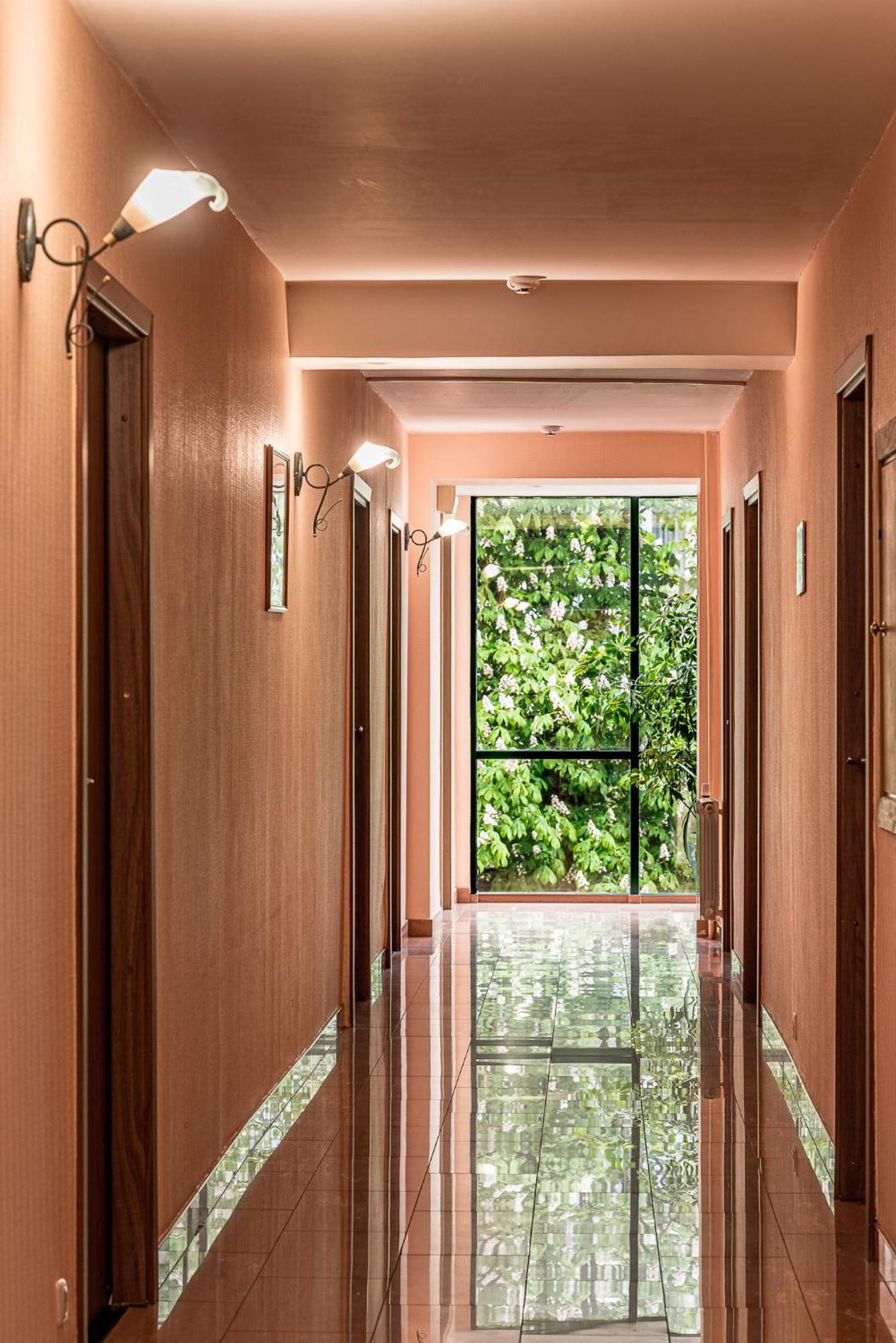 Hotel Zemaites Vilnius Ngoại thất bức ảnh